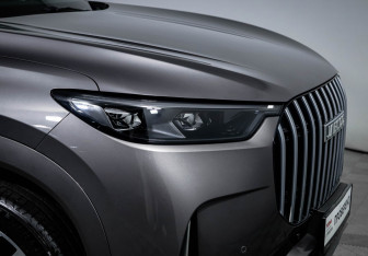 Подержанный автомобиль Jaecoo J8 2024 года (16 фото)