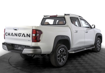 Новый Changan Hunter Plus 2025 (2 фото)