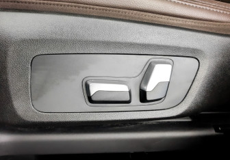 Подержанный автомобиль BMW X3 2019 года (21 фото)