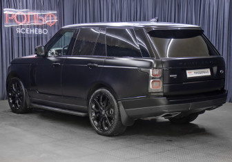 Подержанный автомобиль Land Rover Range Rover 2020 года (7 фото)