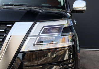 Подержанный автомобиль Nissan Patrol 2022 года (38 фото)