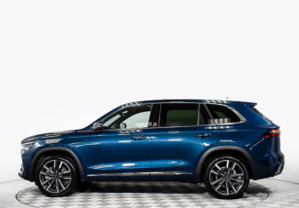 Подержанный автомобиль Geely Monjaro 2023 года (6 фото)