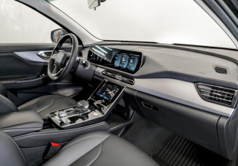 Подержанный автомобиль BAIC X7 2024 года (11 фото)