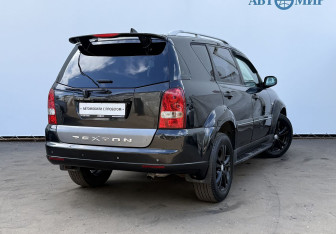 Подержанный автомобиль SsangYong Rexton 2010 года (5 фото)
