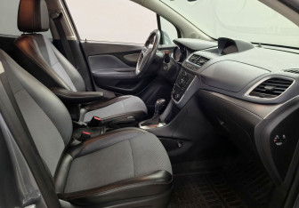 Подержанный автомобиль Opel Mokka 2014 года (10 фото)