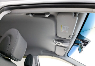 Подержанный автомобиль Hyundai Santa Fe 2012 года (22 фото)