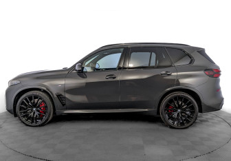 Новый BMW X5 2025 (3 фото)