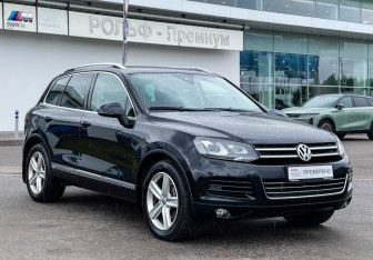 Подержанный автомобиль Volkswagen Touareg 2013 года (3 фото)