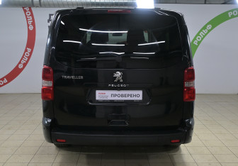 Подержанный автомобиль Peugeot Traveller 2019 года (5 фото)