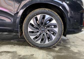 Подержанный автомобиль AITO M7 2023 года (24 фото)