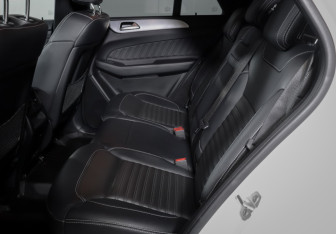 Подержанный автомобиль Mercedes-Benz GLE AMG 2016 года (10 фото)