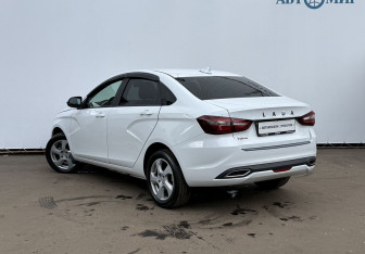 Подержанный автомобиль LADA (ВАЗ) Vesta Sedan 2023 года (7 фото)