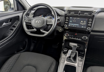 Подержанный автомобиль Hyundai Creta 2021 года (30 фото)