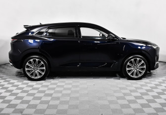 Подержанный автомобиль Changan UNI-K 2023 года (4 фото)