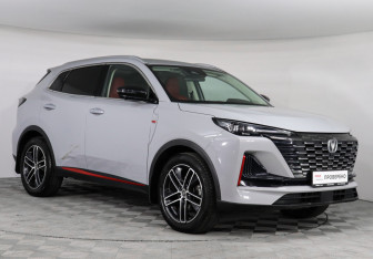 Подержанный автомобиль Changan CS55PLUS 2023 года (3 фото)
