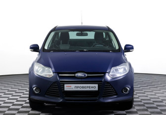 Подержанный автомобиль Ford Focus Sedan 2011 года (2 фото)