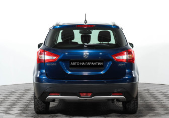 Подержанный автомобиль Suzuki SX4 Hatchback 2020 года (4 фото)