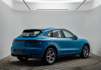 Подержанный автомобиль Porsche Macan 2019 года (5 фото)