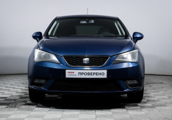 Подержанный автомобиль SEAT Ibiza Hatchback 2012 года (2 фото)