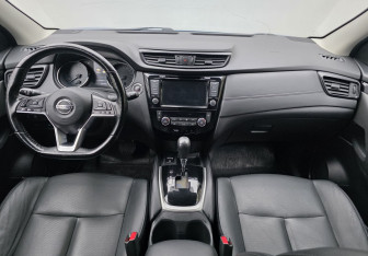 Подержанный автомобиль Nissan Qashqai 2020 года (11 фото)