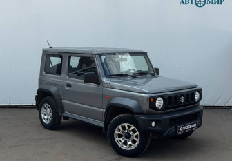Подержанный автомобиль Suzuki Jimny 2020 года (3 фото)