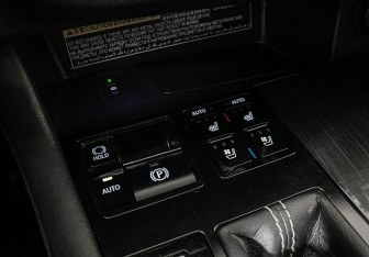 Подержанный автомобиль Lexus RX 2017 года (16 фото)