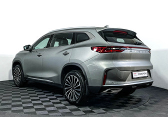 Подержанный автомобиль Exeed TXL 2023 года (27 фото)