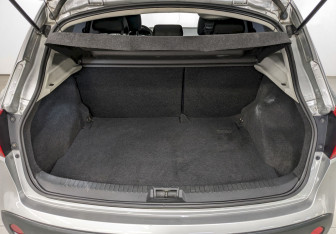 Подержанный автомобиль Nissan Qashqai 2012 года (10 фото)
