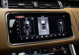 Подержанный автомобиль Land Rover Range Rover Sport 2020 года (21 фото)