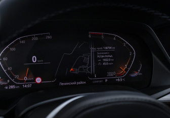 Подержанный автомобиль BMW X5 2019 года (18 фото)