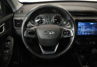 Подержанный автомобиль Chery Tiggo 4 2022 года (12 фото)