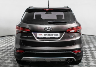 Подержанный автомобиль Hyundai Santa Fe 2012 года (6 фото)