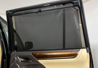 Подержанный автомобиль Lexus LX 2016 года (30 фото)