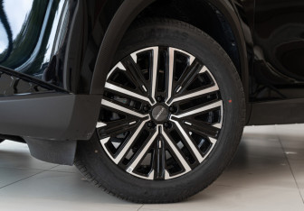 Новый Omoda C7 2025 (12 фото)