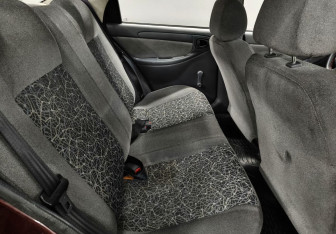 Подержанный автомобиль Chevrolet Lanos 2008 года (12 фото)