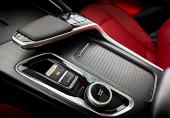 Подержанный автомобиль Changan UNI-T 2020 года (26 фото)