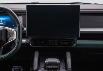 Подержанный автомобиль Jetour T2 2024 года (14 фото)