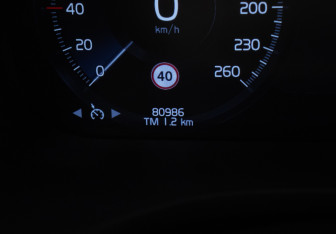 Подержанный автомобиль Volvo XC60 2021 года (12 фото)