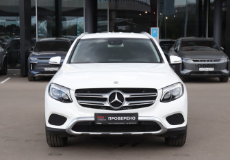 Подержанный автомобиль Mercedes-Benz GLC Coupe 2016 года (2 фото)