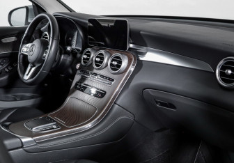 Подержанный автомобиль Mercedes-Benz GLC Coupe 2019 года (9 фото)