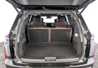 Подержанный автомобиль Exeed VX 2023 года (26 фото)