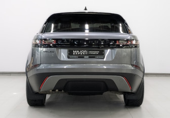 Подержанный автомобиль Land Rover Range Rover Velar 2018 года (6 фото)