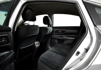 Подержанный автомобиль Nissan Teana 2014 года (12 фото)