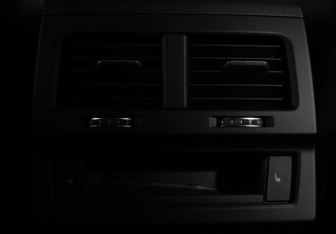 Подержанный автомобиль Volkswagen Touareg 2019 года (20 фото)