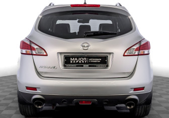 Подержанный автомобиль Nissan Murano Suv 2012 года (6 фото)