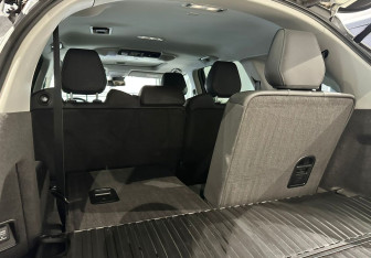 Подержанный автомобиль Acura MDX 2014 года (19 фото)