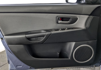 Подержанный автомобиль Mazda 3 MPS 2007 года (19 фото)