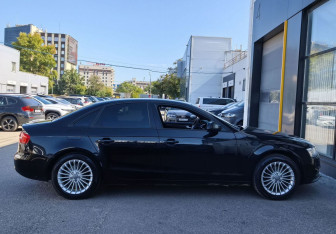 Подержанный автомобиль Audi A4 Sedan 2015 года (4 фото)