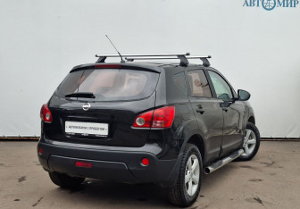 Подержанный автомобиль Nissan Qashqai 2008 года (5 фото)