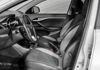 Подержанный автомобиль LADA (ВАЗ) Vesta Wagon 2020 года (14 фото)